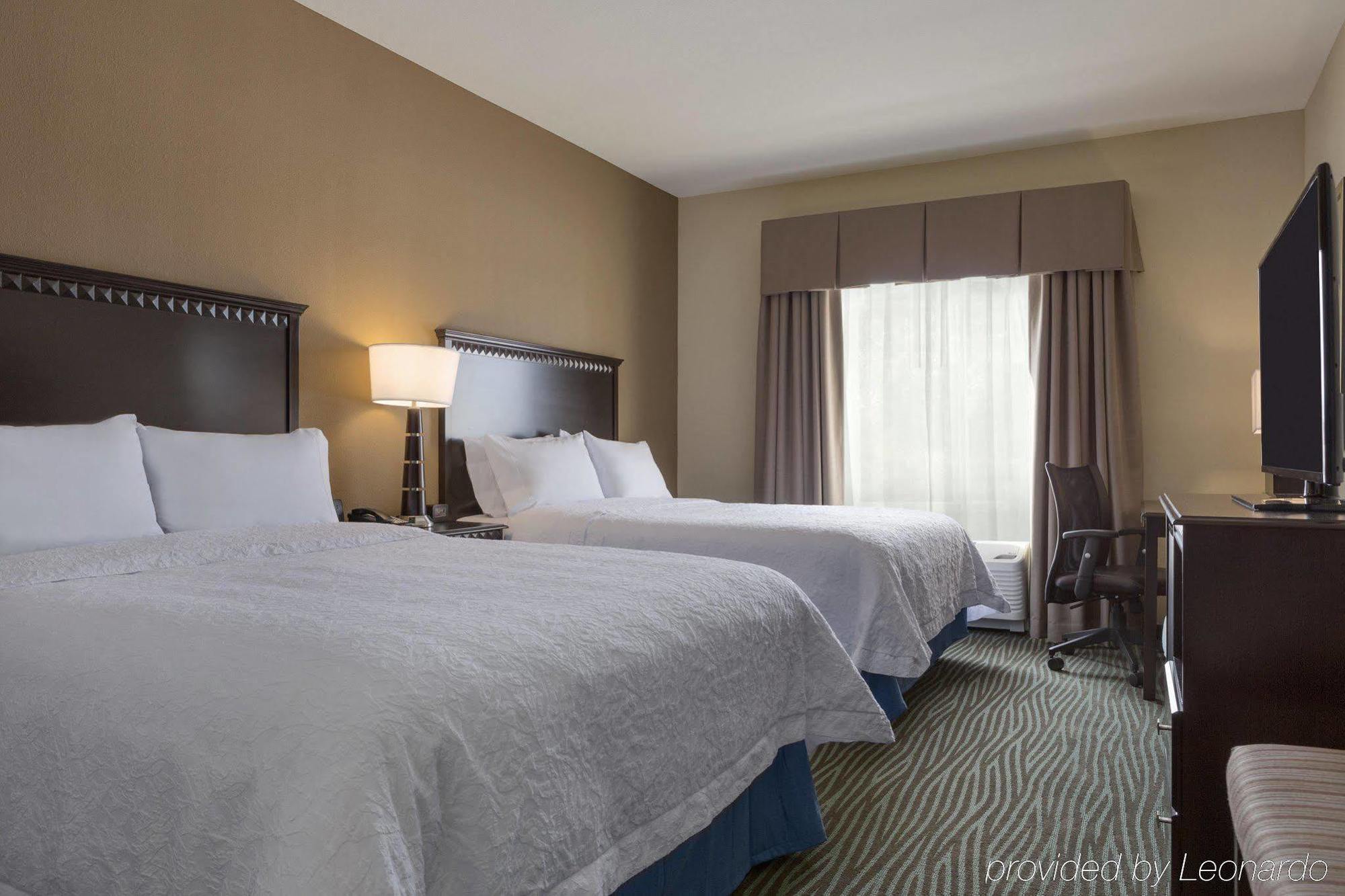 Hampton Inn And Suites Parkersburg Downtown Dış mekan fotoğraf