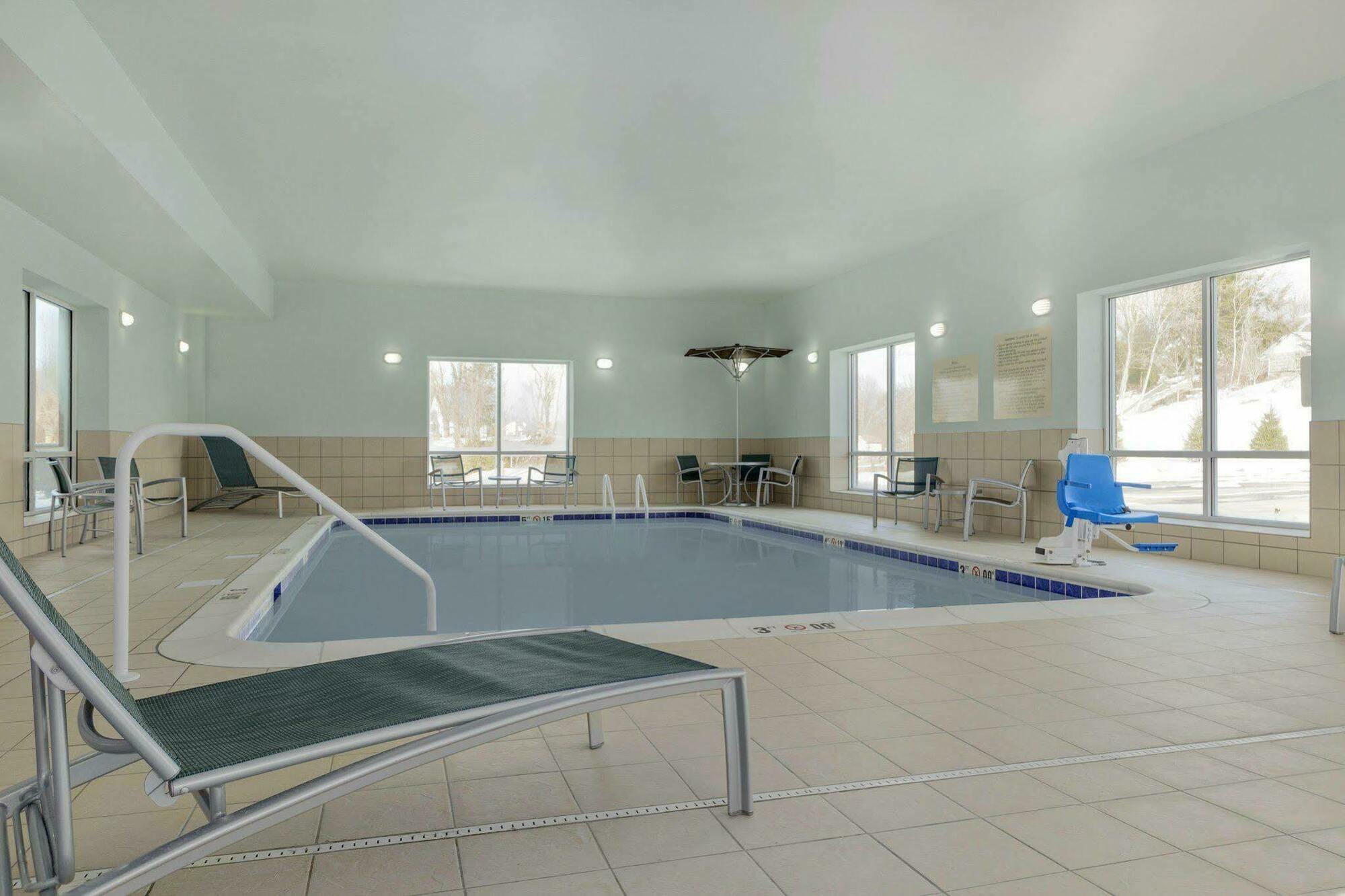 Hampton Inn And Suites Parkersburg Downtown Dış mekan fotoğraf
